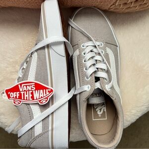 NWT TAUPE WOMENS VANS